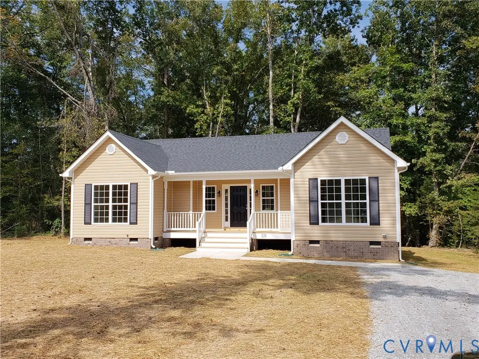 Property in Louisa