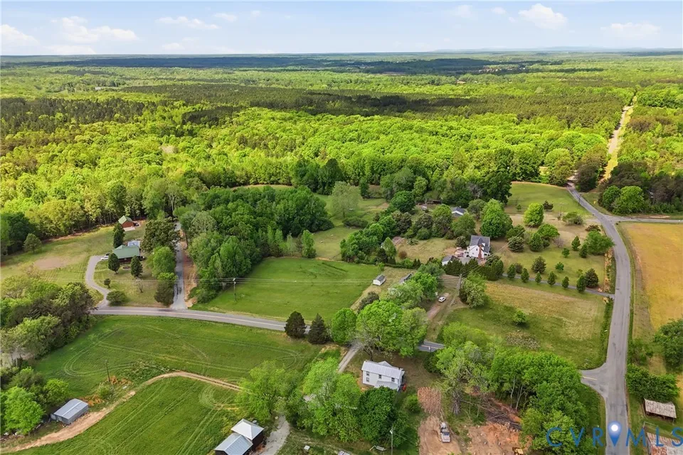 Property in Louisa
