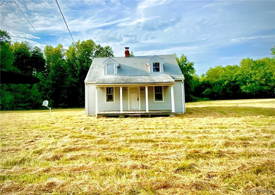 Property in Louisa