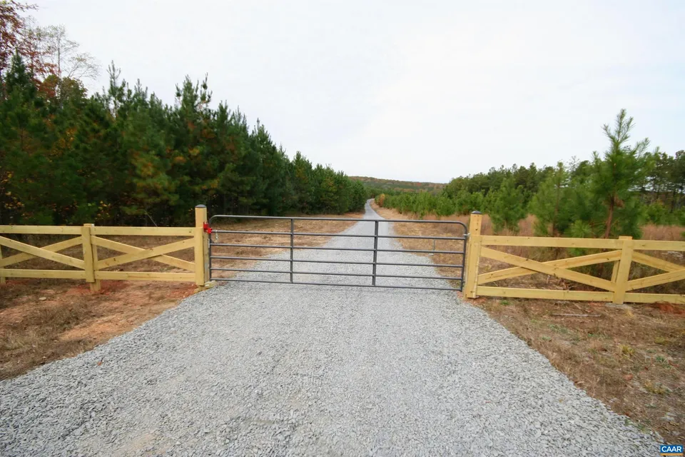 Property in Buckingham